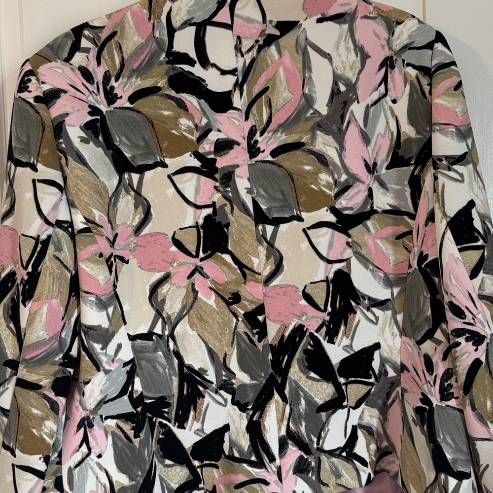 Kasper Women's Floral Blazer - Pink, Black, Tan - Picture 6 of 6